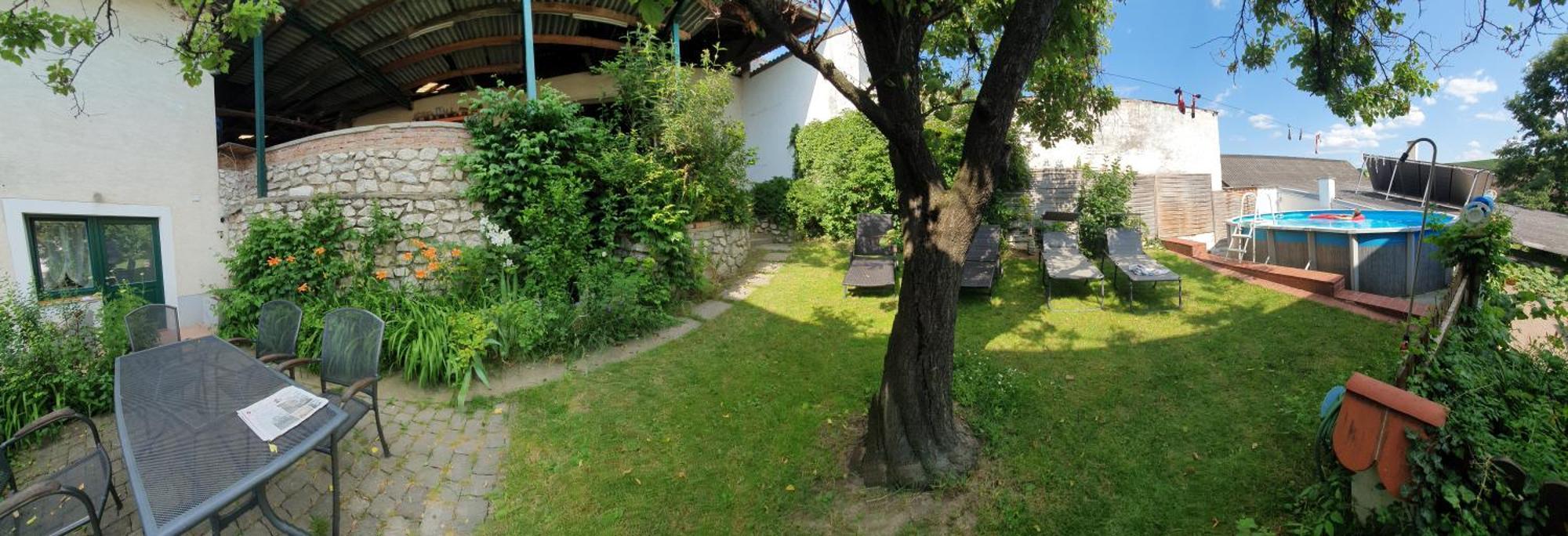 Weingut Bohrn Himmelbett Otel Herrnbaumgarten Dış mekan fotoğraf